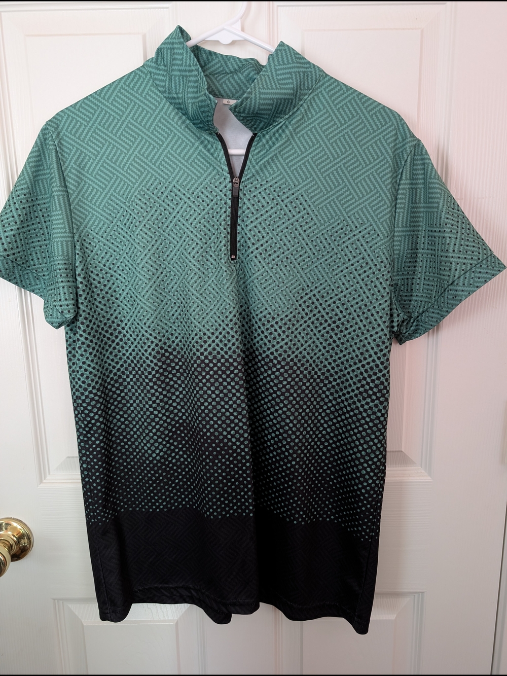Men's Green to Black Gradient Short Sleeve Zip Golf Polo, Size S, NWOT